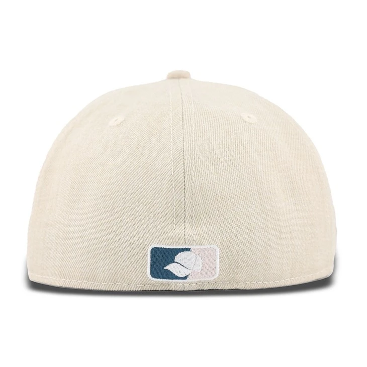 Three-dimensional Embroidery Letters Fitted Cap